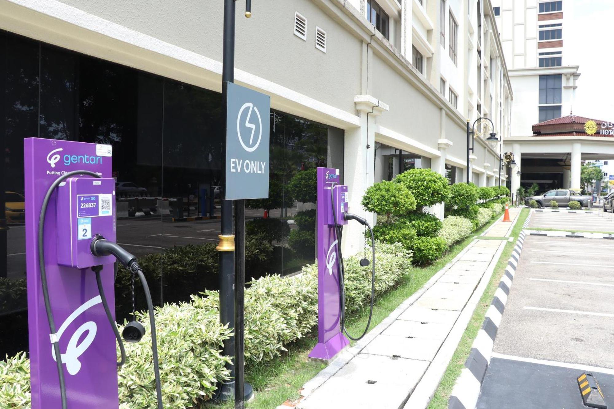 Perdana Kota Bharu Hotell Exteriör bild