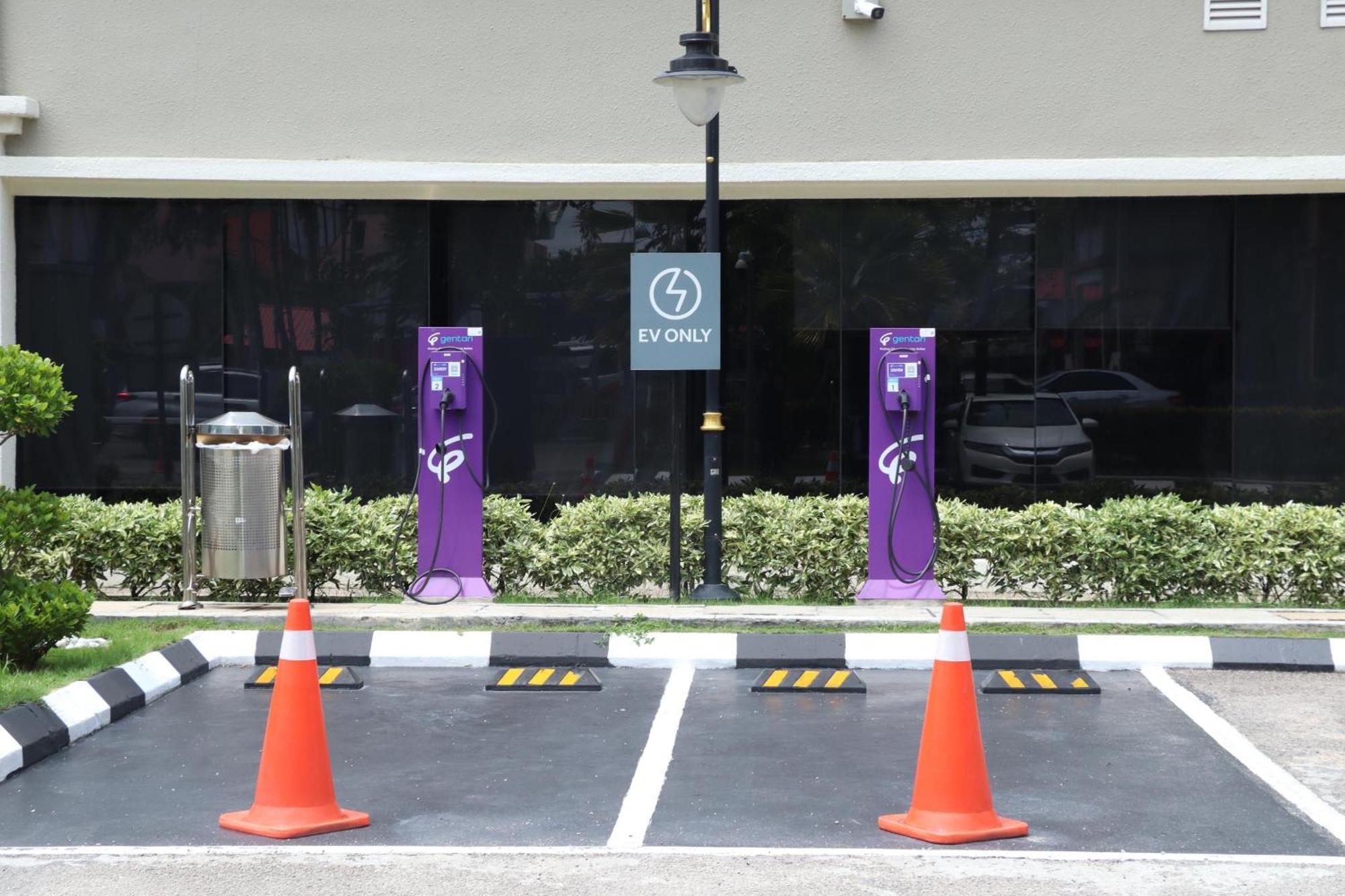Perdana Kota Bharu Hotell Exteriör bild